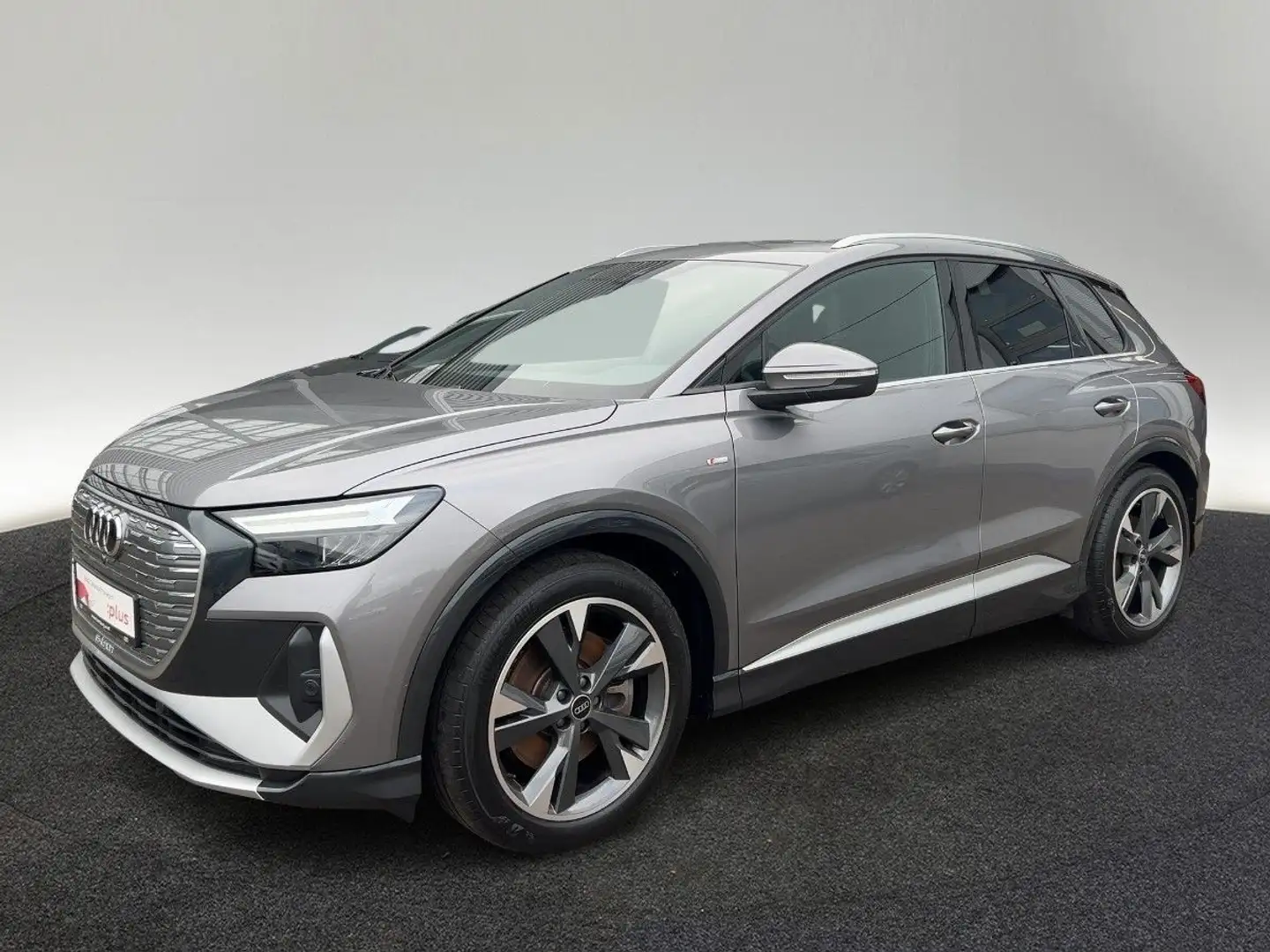 Audi Q4 e-tron Q4 40 e-tron 150 kW S line Navi Sitzhzg PDC Virt Grau - 2