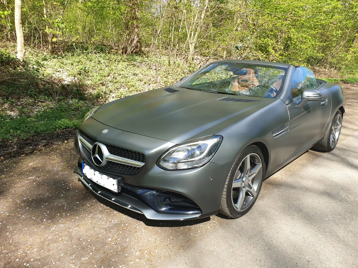 Mercedes-Benz SLC 300 SLC 300 9G-TRONIC Gri - 1