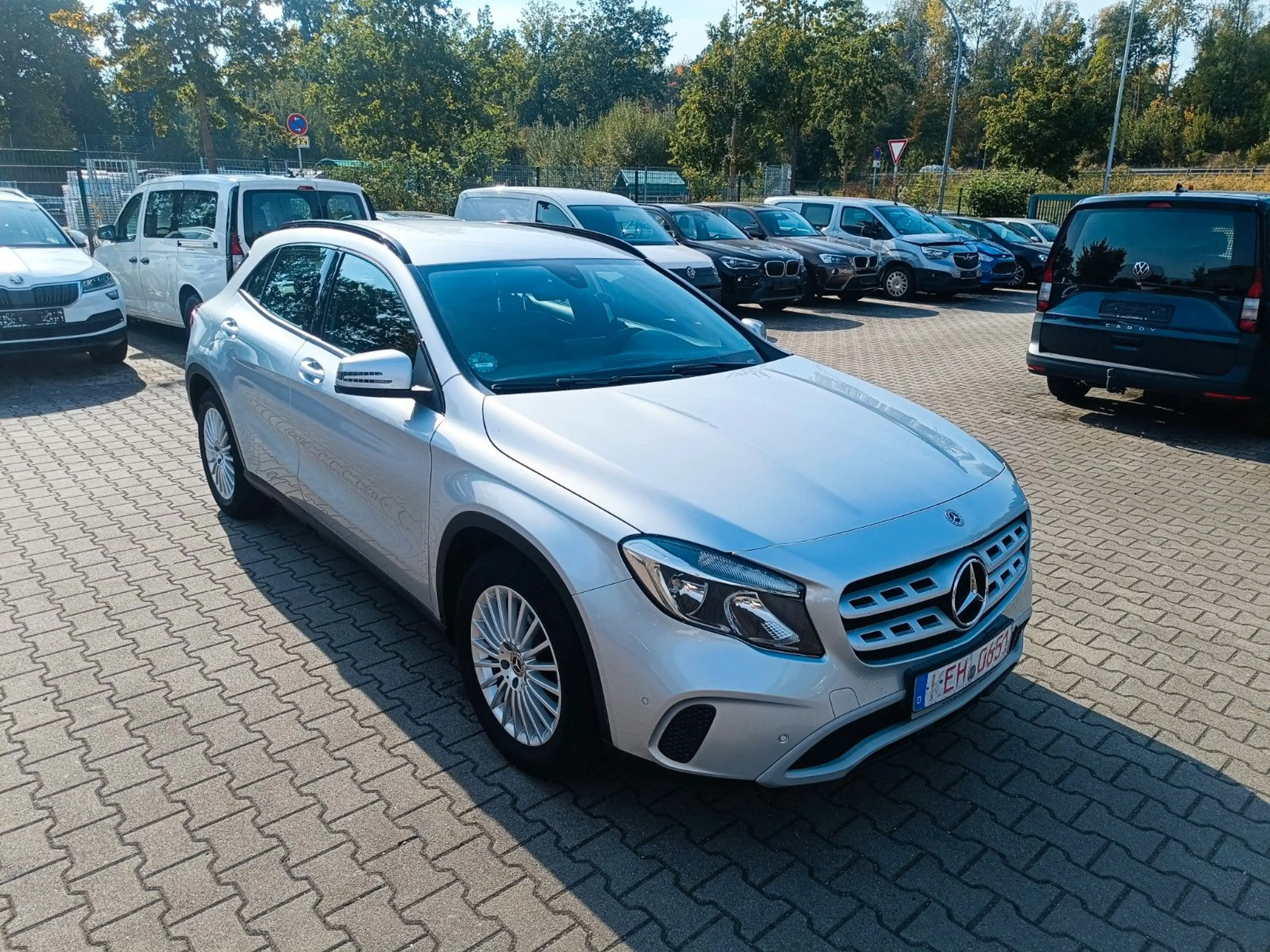 Mercedes-Benz GLA 180 — photo 3