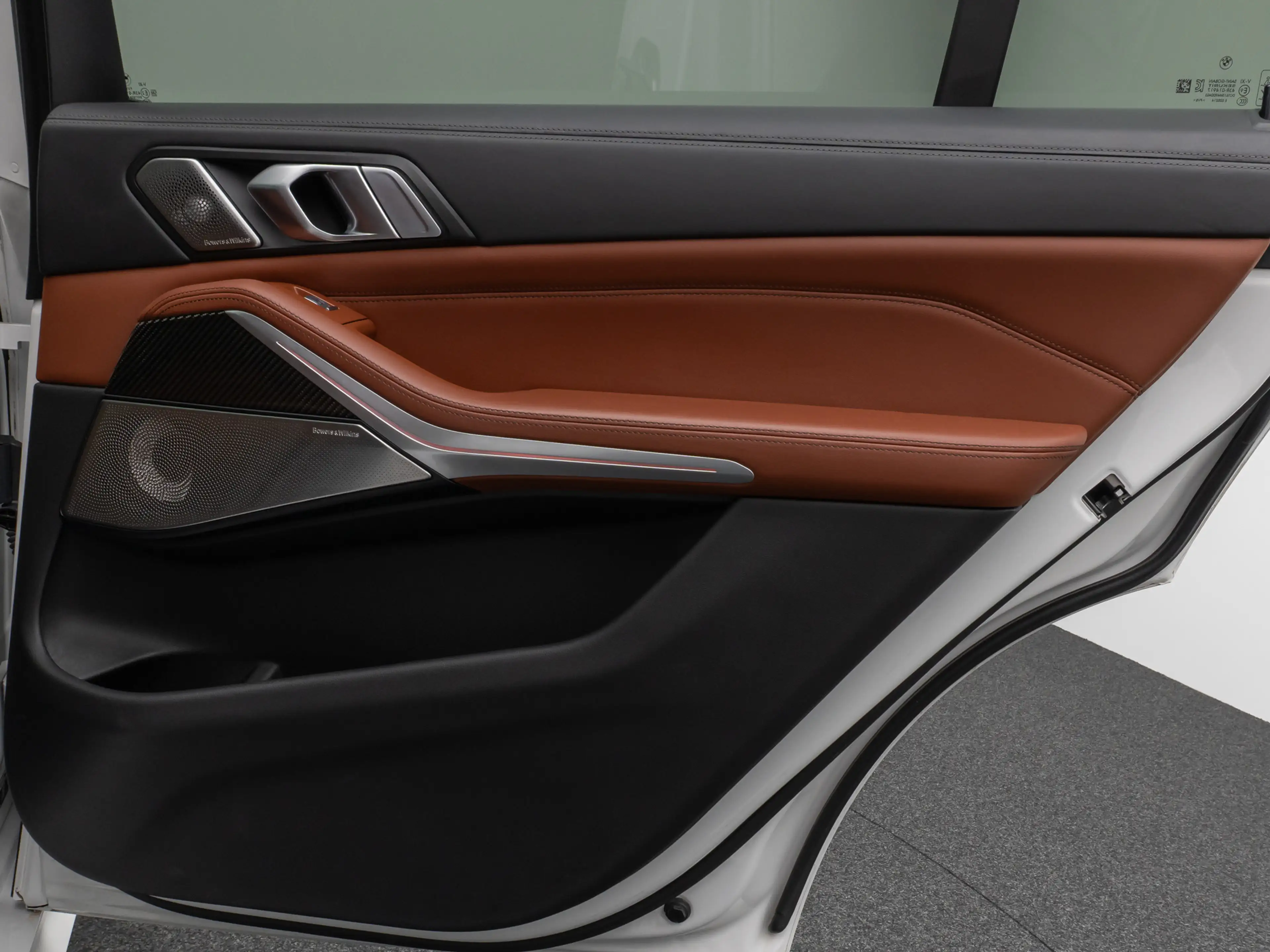 BMW X7 M B&W Panorama HUD 360° Individual 22 — photo 34