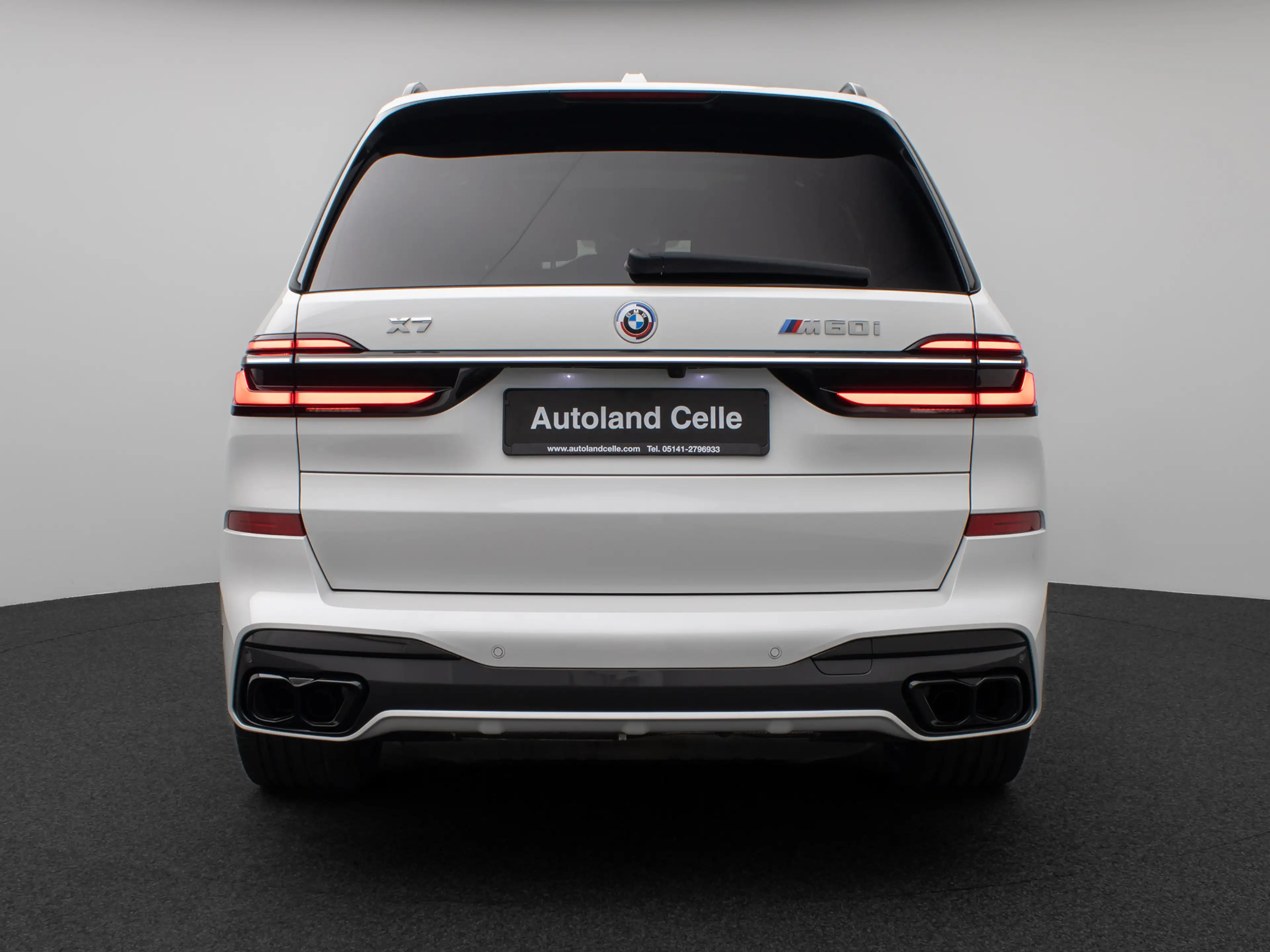 BMW X7 M B&W Panorama HUD 360° Individual 22 — photo 8