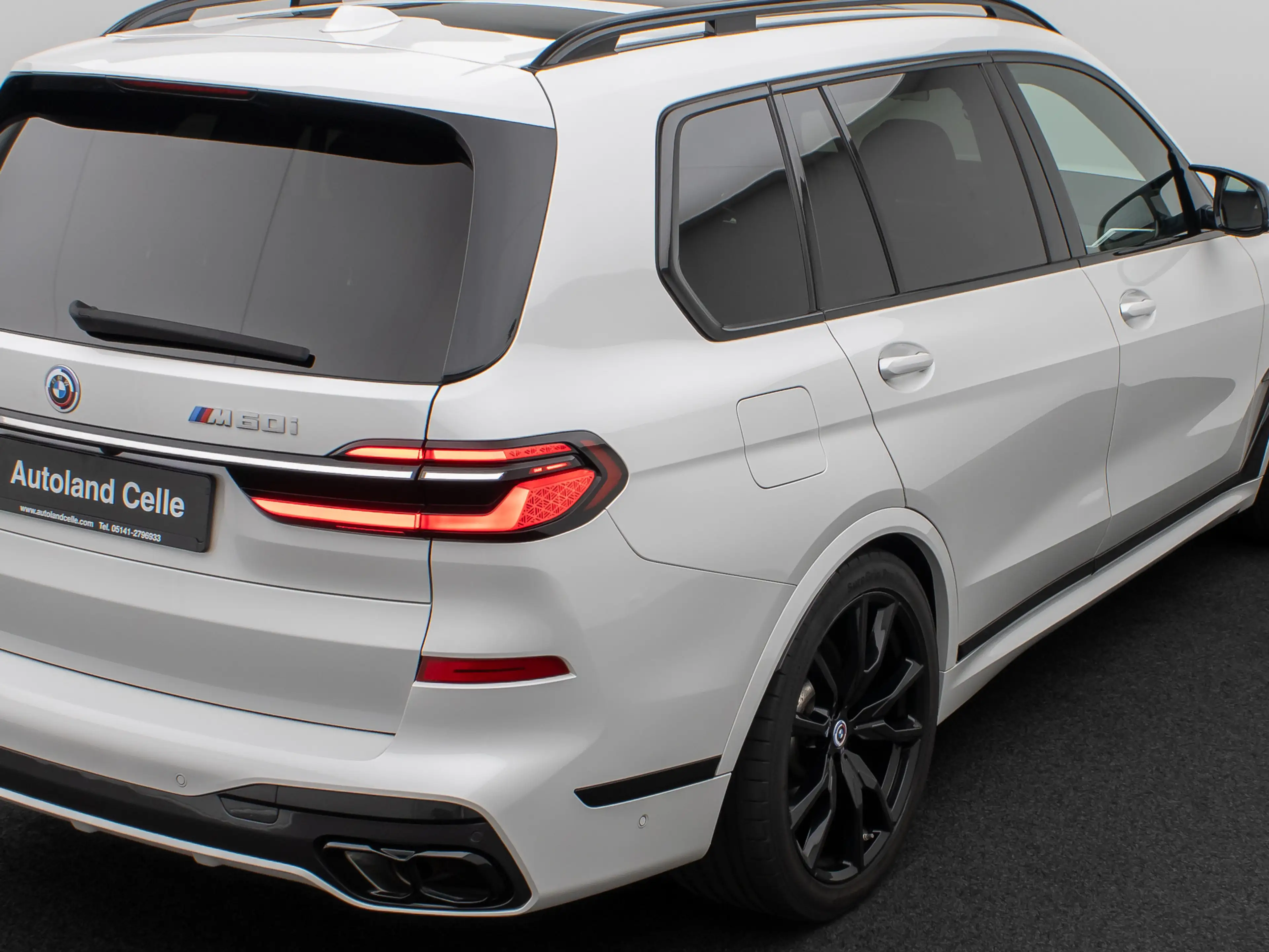 BMW X7 M B&W Panorama HUD 360° Individual 22 — photo 15