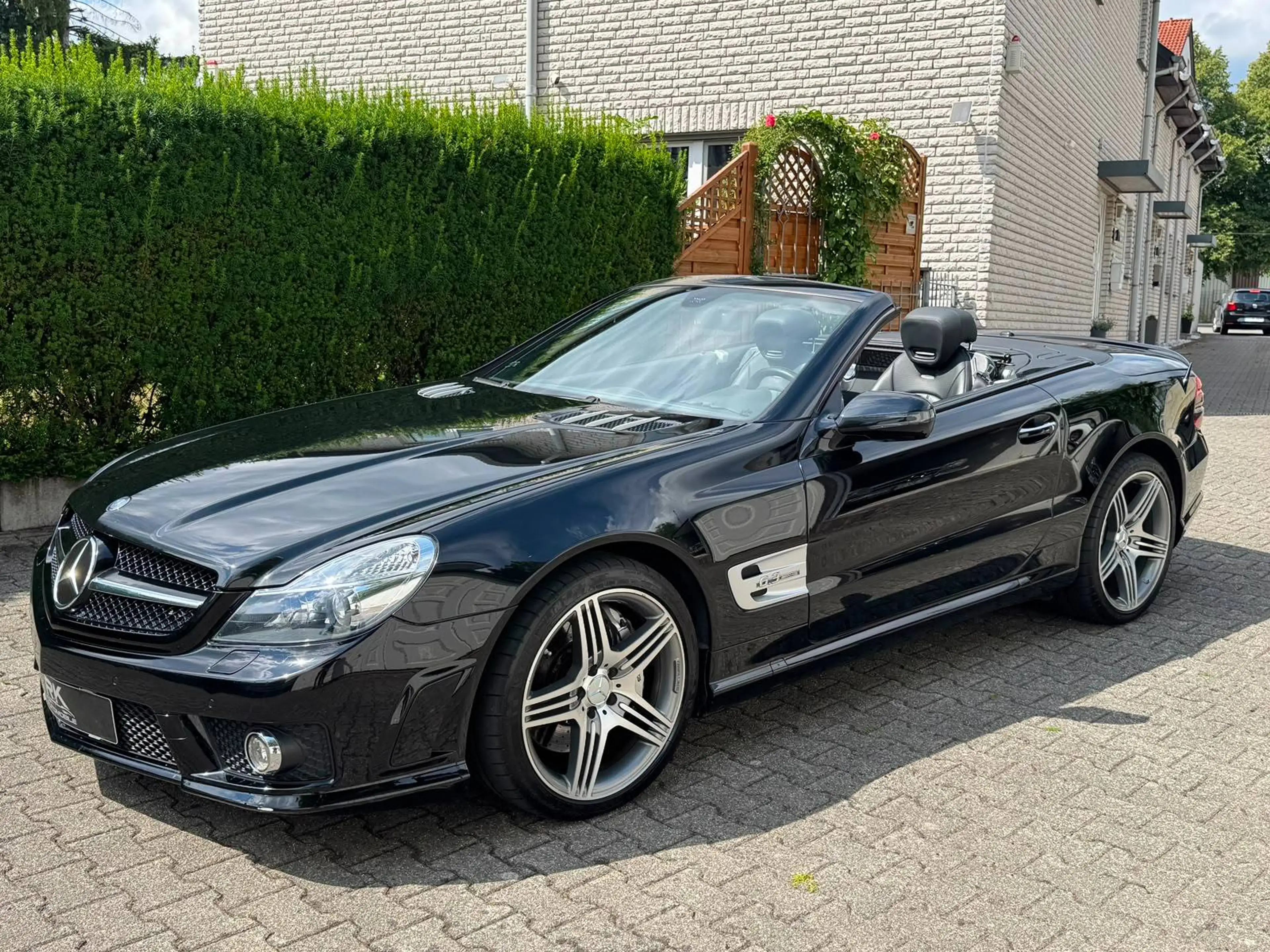 Mercedes-Benz SL 63 AMG — photo 4