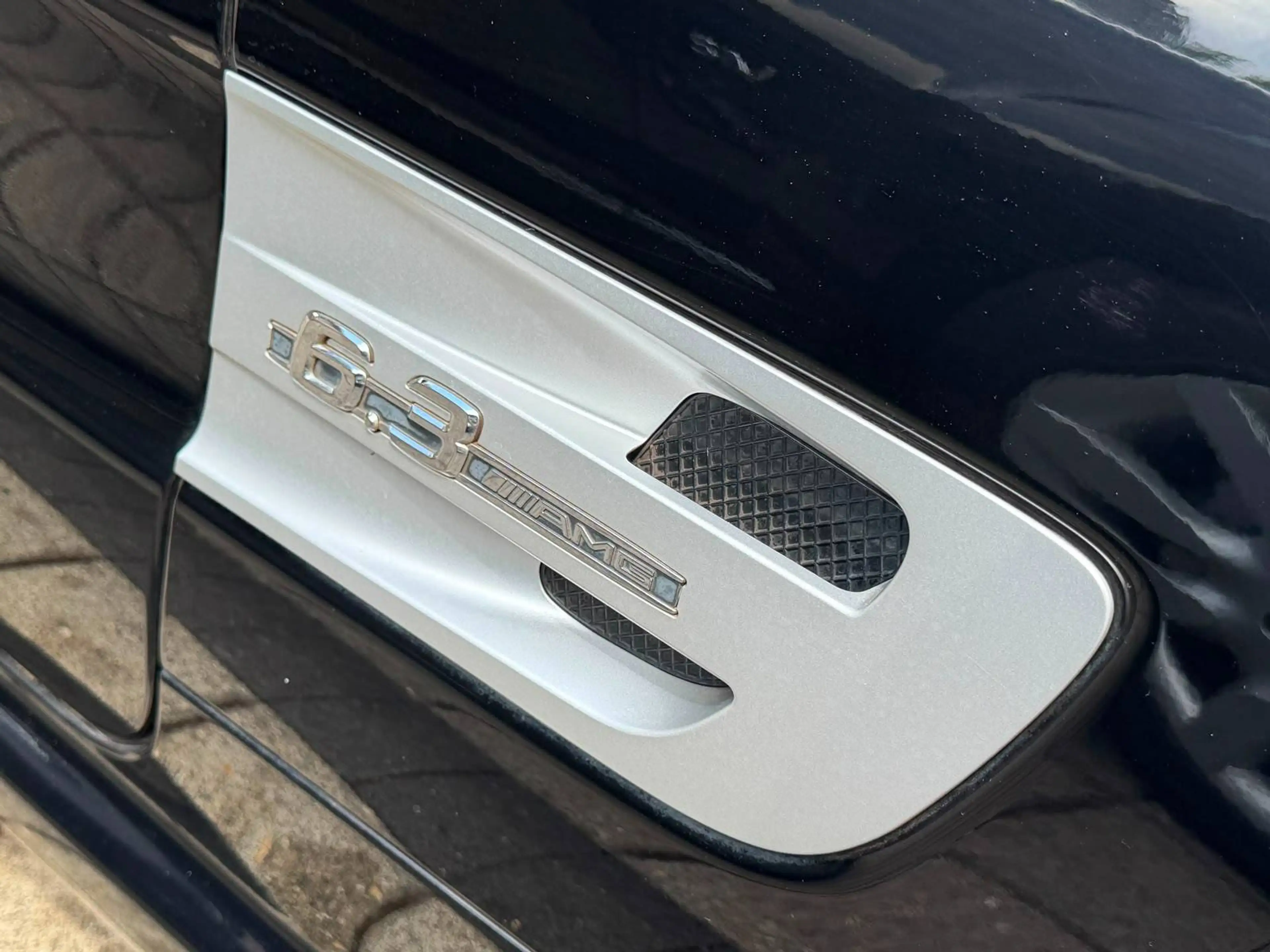Mercedes-Benz SL 63 AMG — photo 13