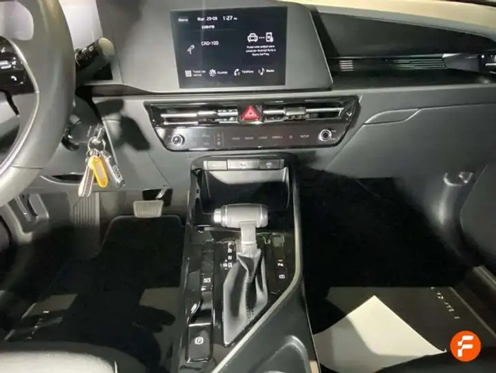 Kia Niro 1.6 HEV Concept 2024, foto 16