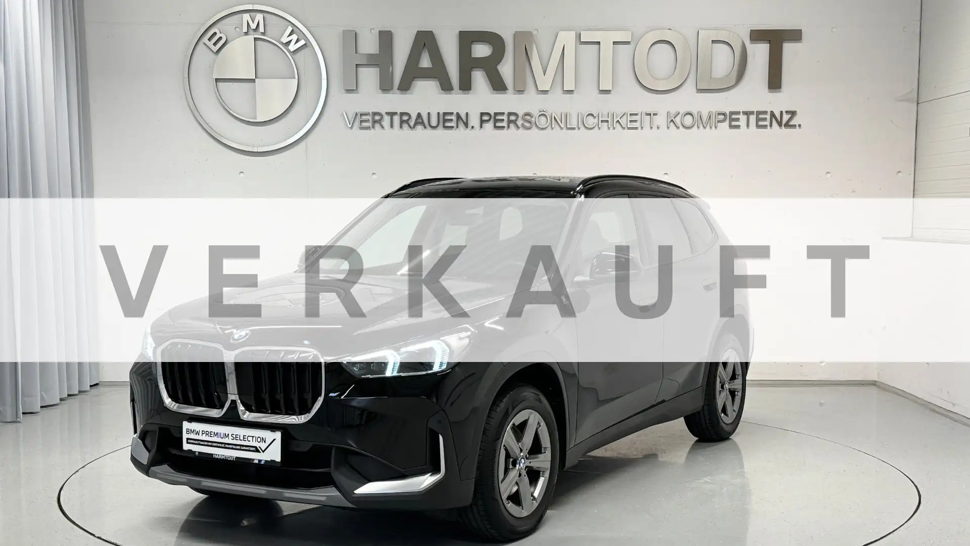 BMW X1 xDrive20d *Premium Paket* Schwarz - 1