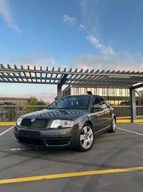 Skoda Superb 2.8 V6 193ch