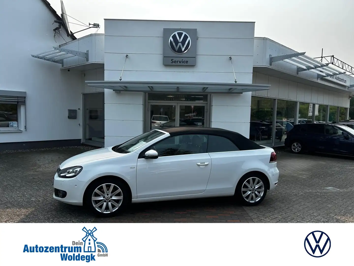 Volkswagen Golf Cabriolet 6 2.0 TDI Cabriolet Blanc - 1