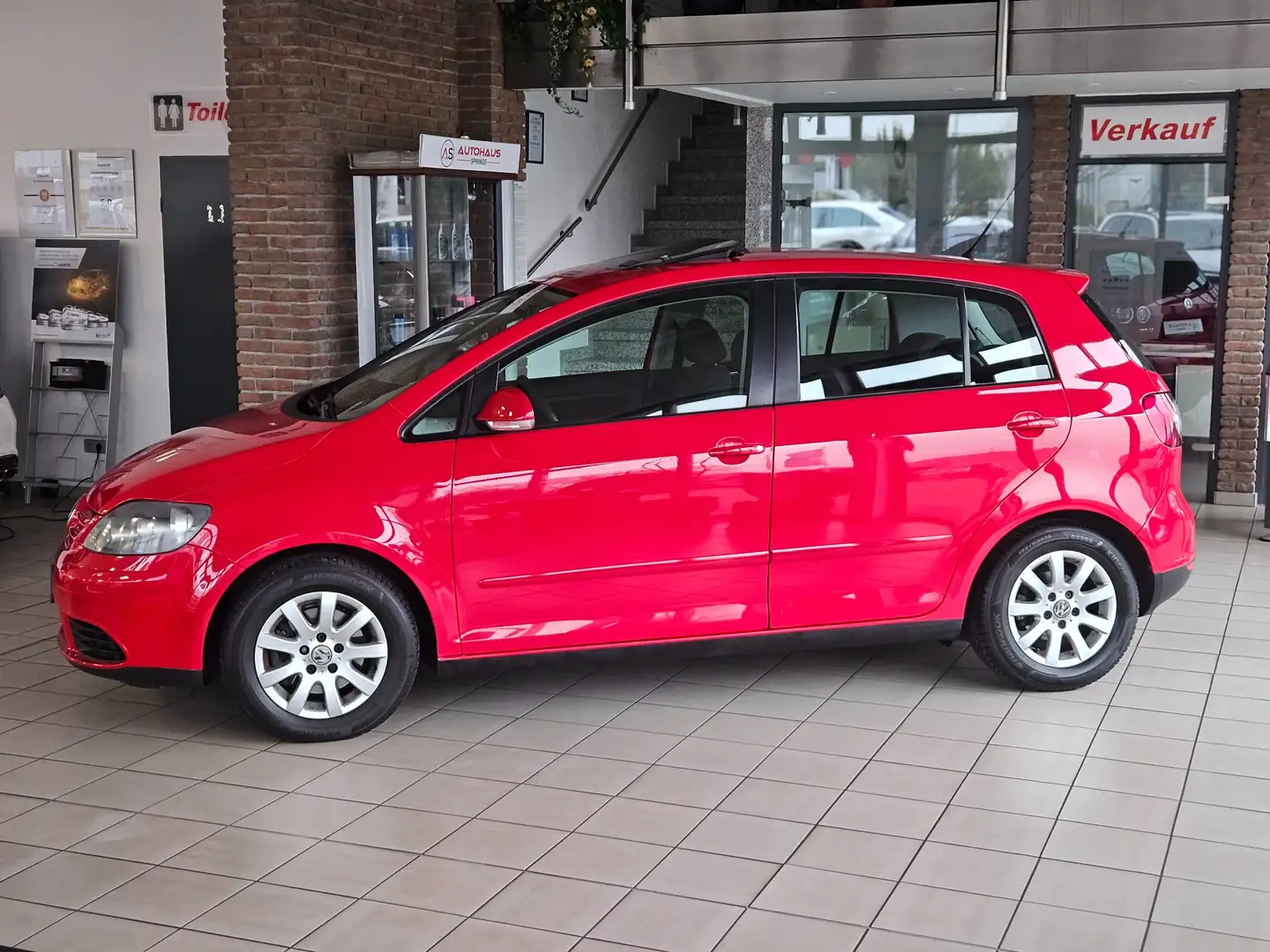 Volkswagen Golf Plus Comfortline 1.6 *HU + Inspektion + Ers.-teile neu* Rouge - 2