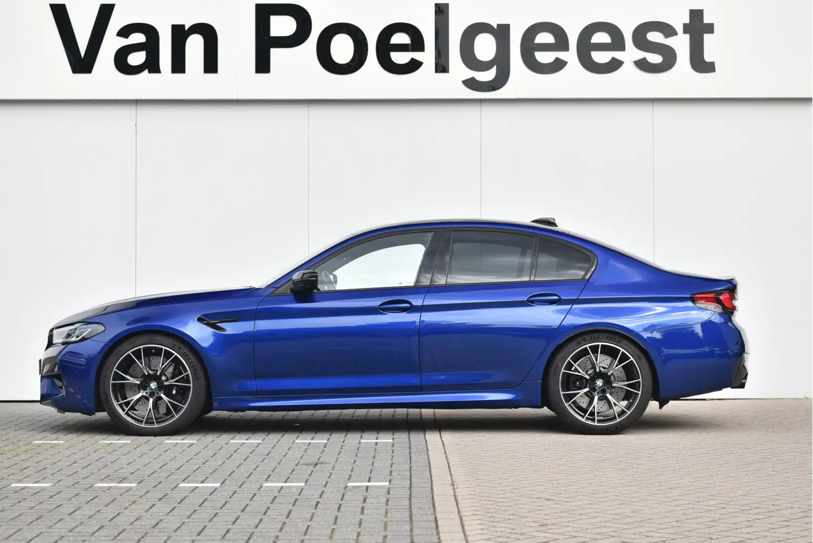BMW M5 Competition Blue - 2