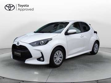 4ª serie 1.5 Hybrid 5 porte Active