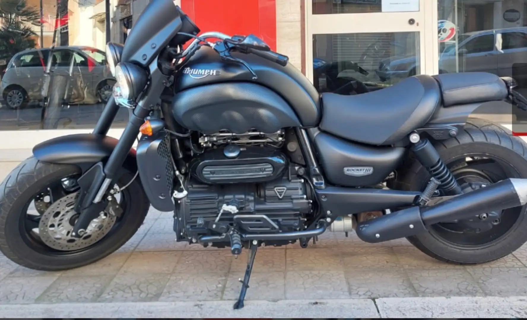 Triumph Rocket III Roadster edizione limitata Fekete - 2