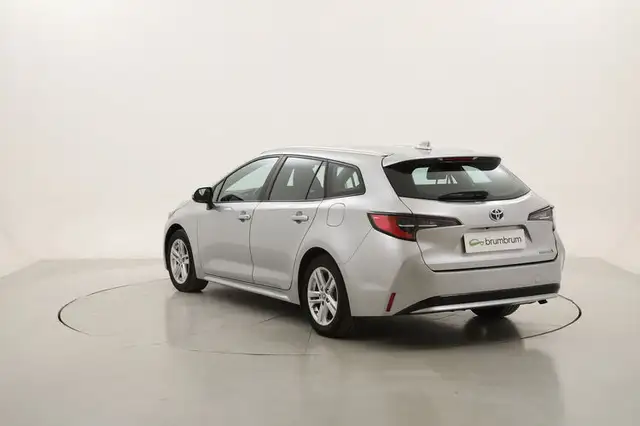 Toyota Corolla view 3