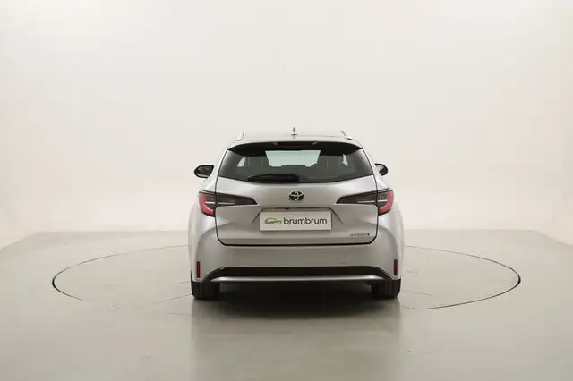 Toyota Corolla view 4