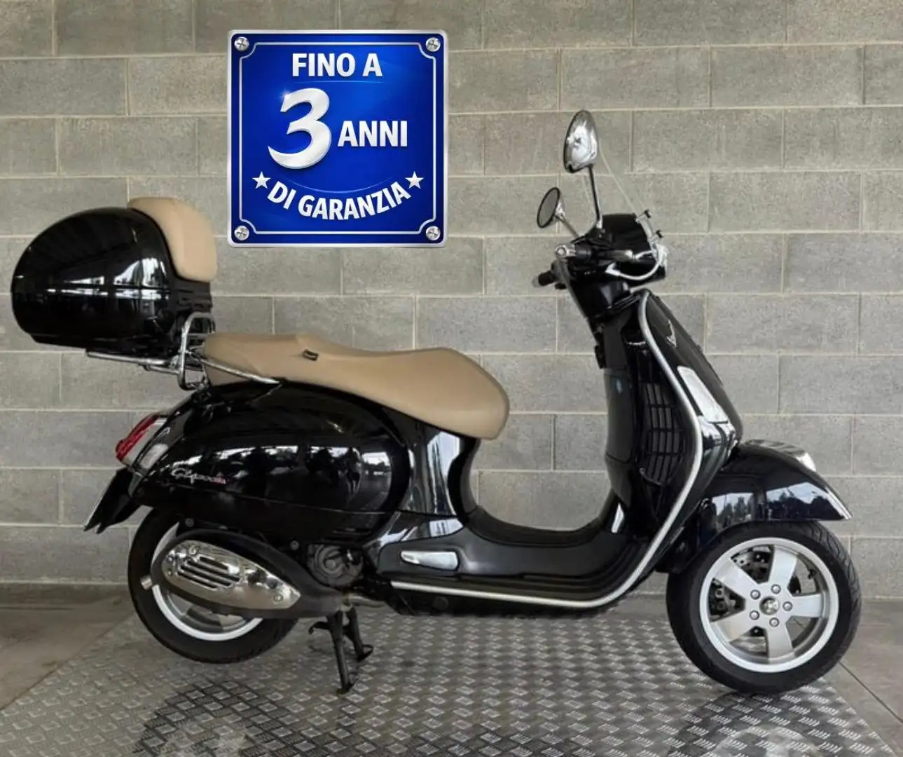 Vespa GTS Super 300 CAMPAGNA PROVA RISCATTA O RENDI. Nero - 1