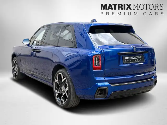 Rolls-Royce Cullinan view 6