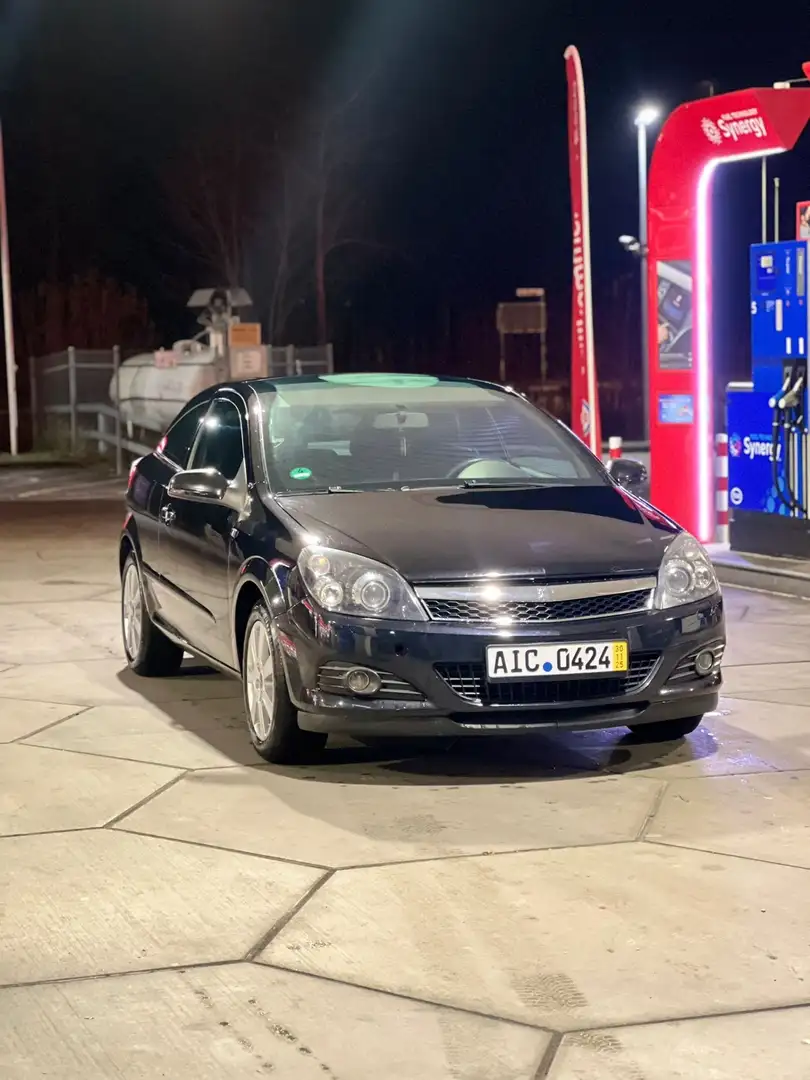 Opel Astra 1.6 Turbo Cosmo - 2