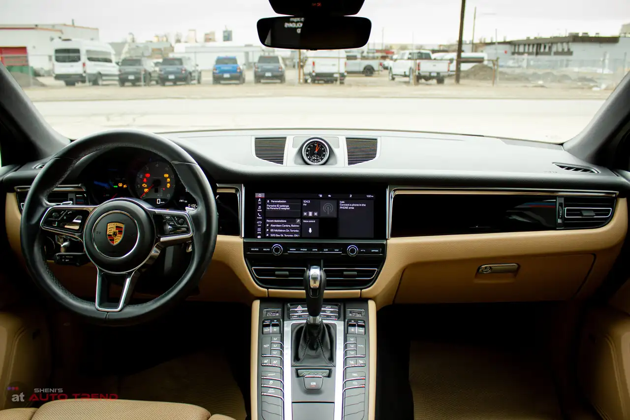 Porsche Macan снимка Porsche Macan