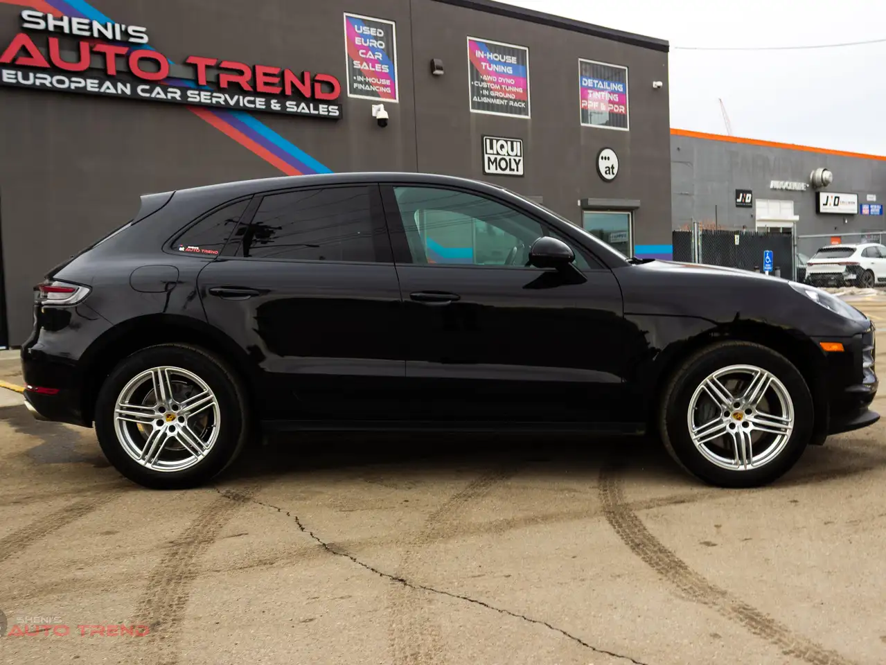 Porsche Macan снимка Porsche Macan