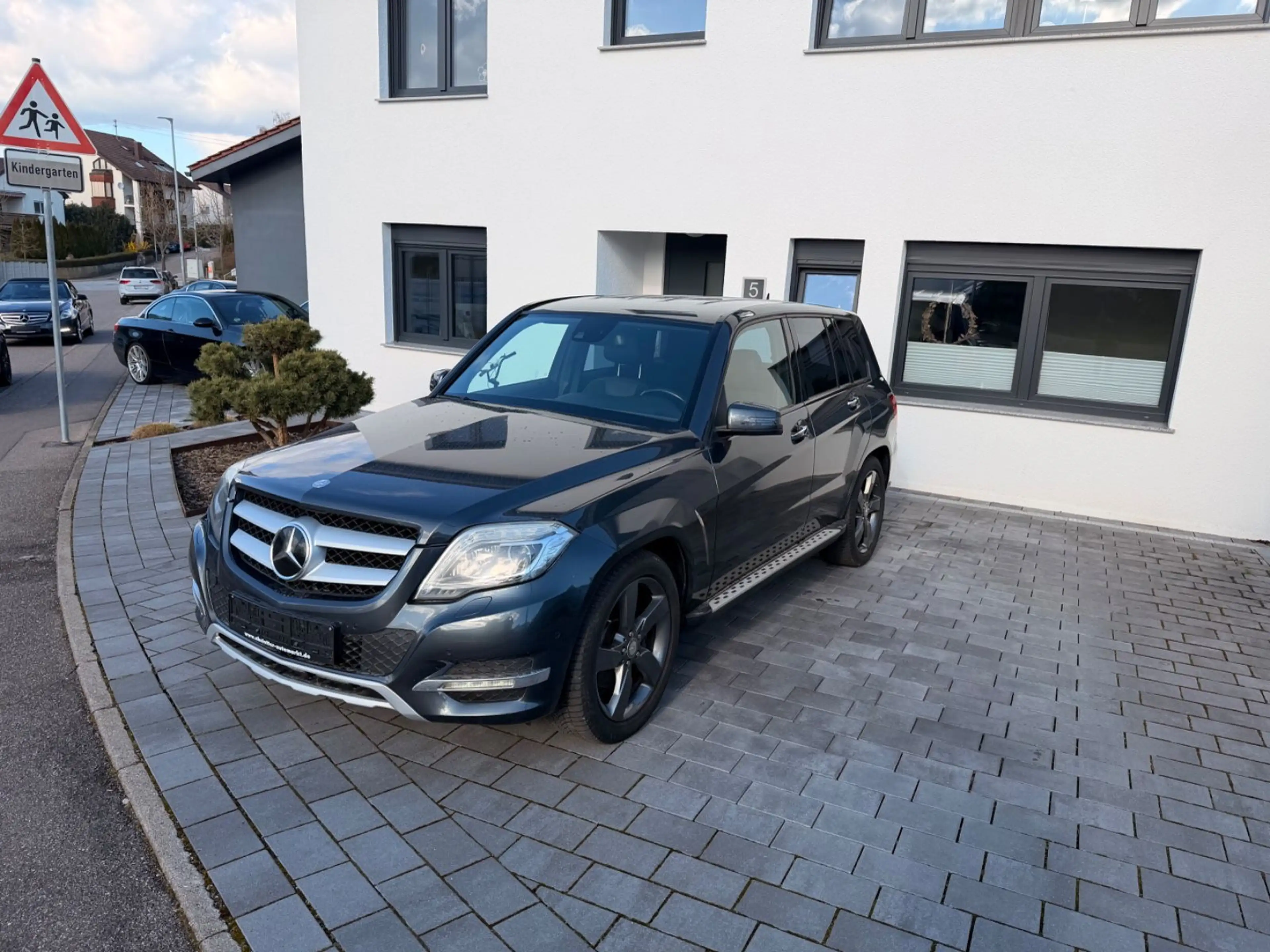 Mercedes-Benz GLK 350 CDI BlueEfficiency 4Matic AHK