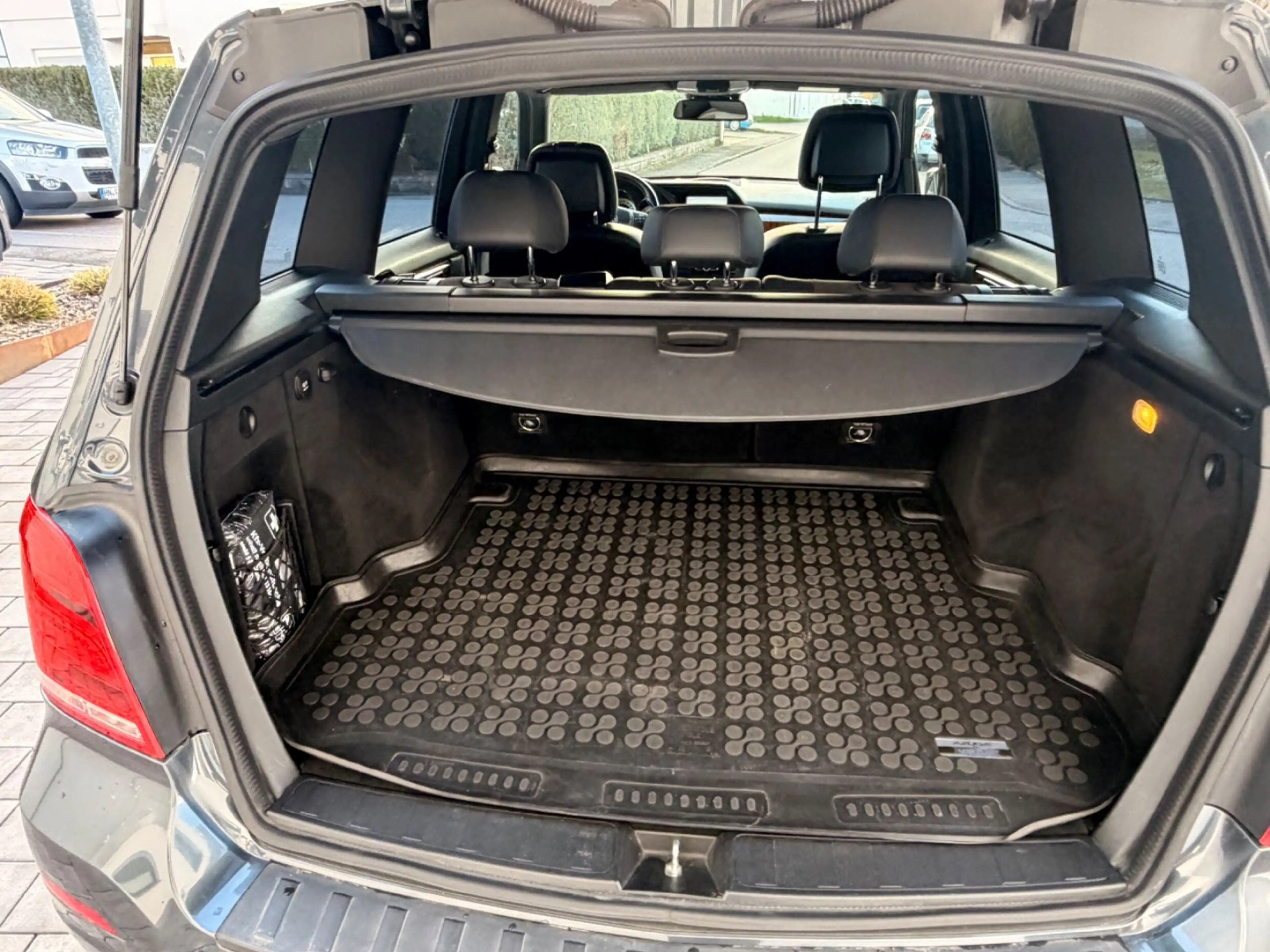 Mercedes-Benz GLK 350 CDI BlueEfficiency 4Matic AHK — photo 12
