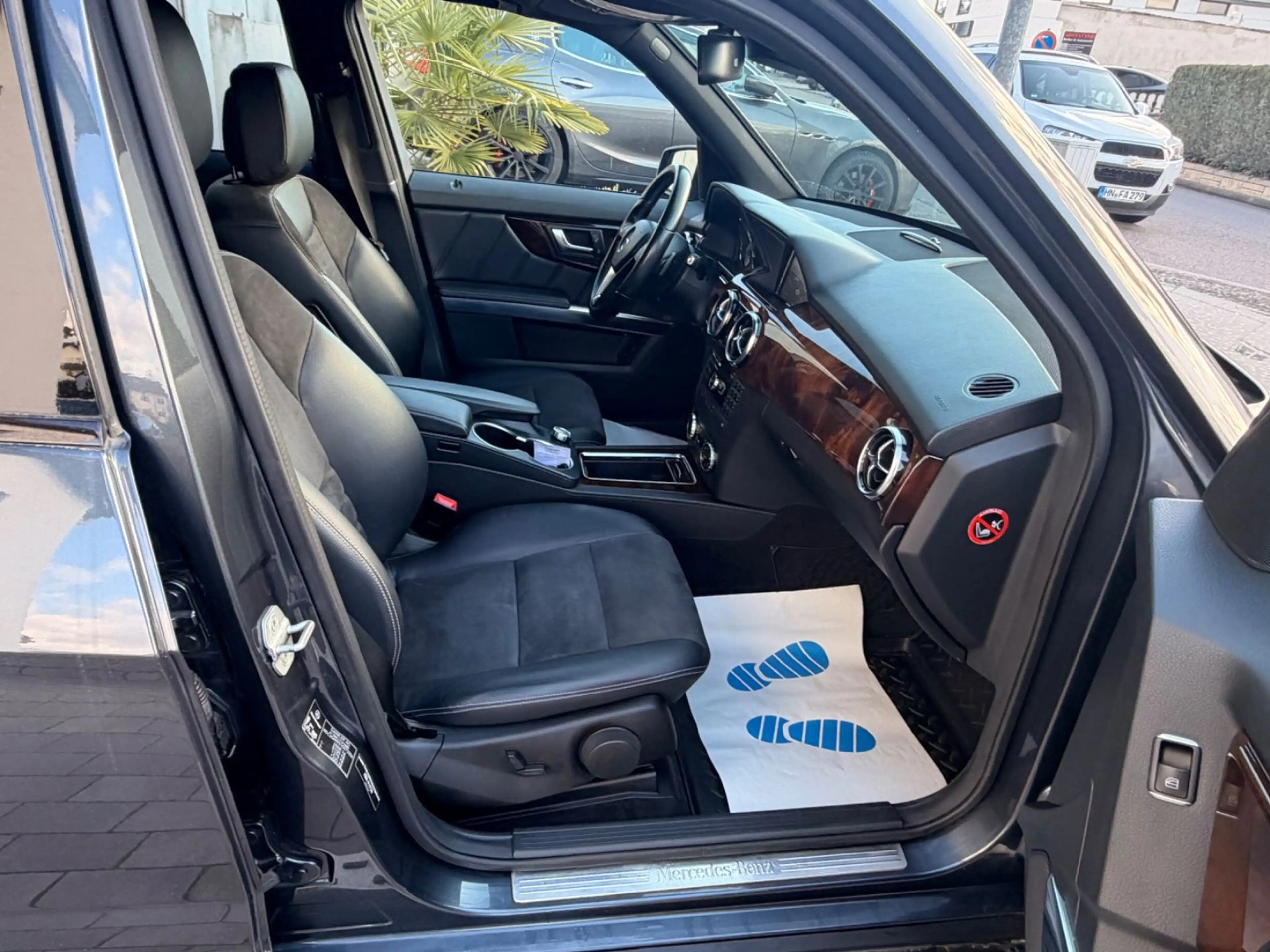 Mercedes-Benz GLK 350 CDI BlueEfficiency 4Matic AHK — photo 9