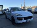 Porsche Cayenne Cayenne 4.8 V8 520 ch Turbo Tiptronic A Weiß - thumbnail 3