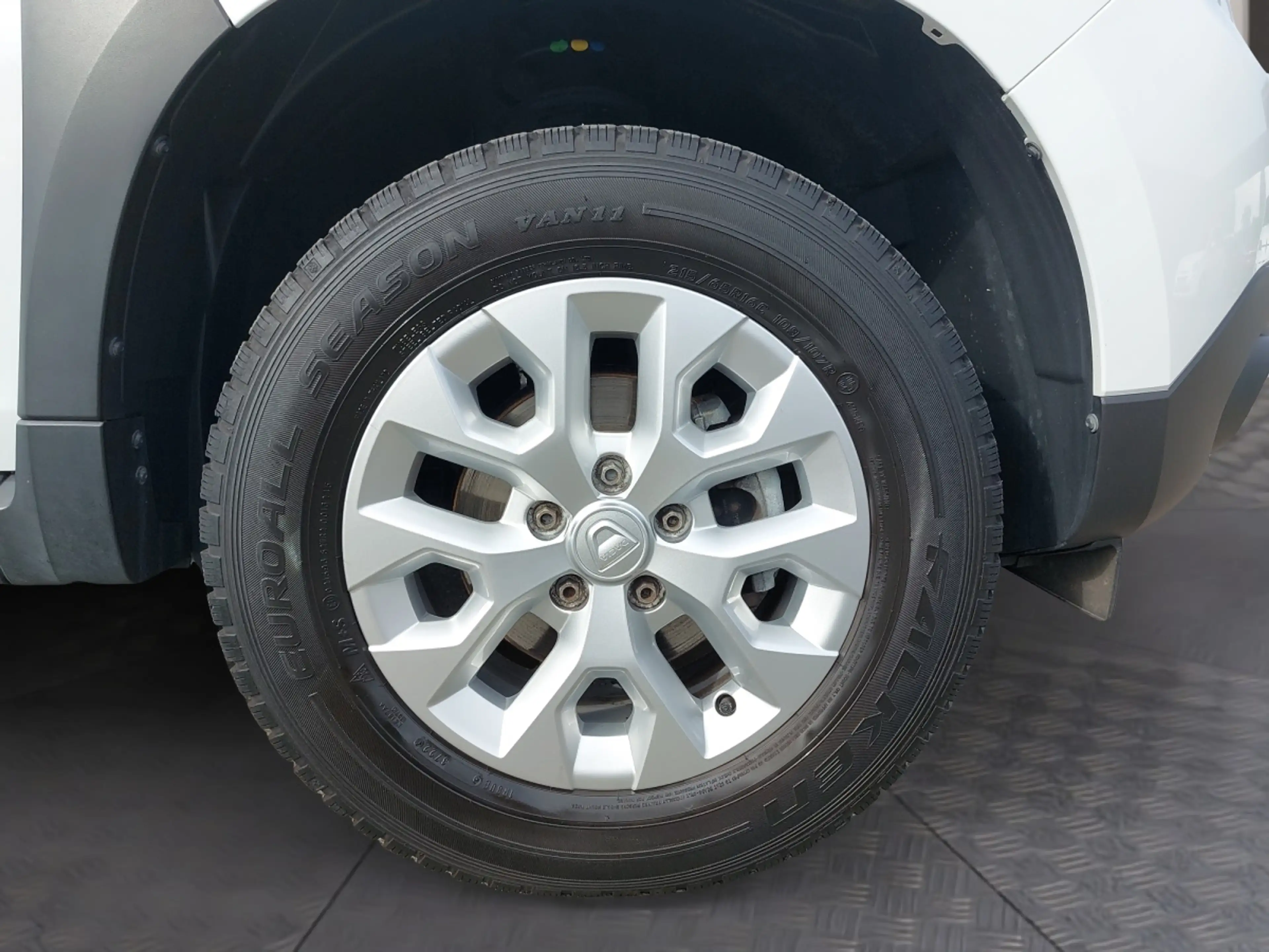 Dacia Duster Comfort TCe 90 — photo 14