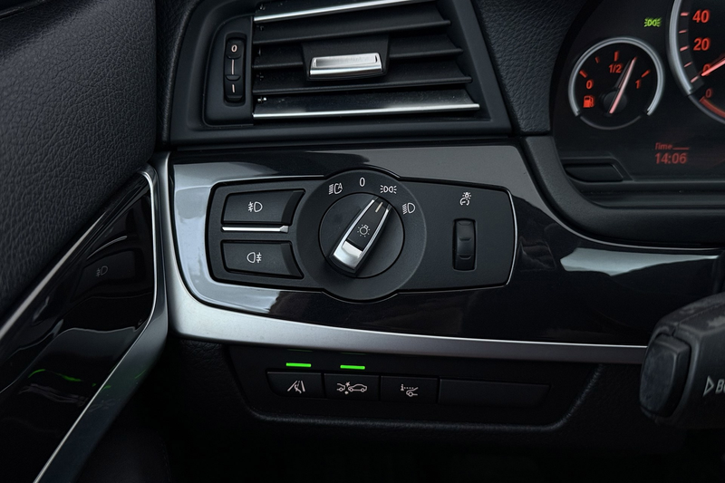 BMW 535 5-serie 535xi High Executive | Head-up | Sportstoe — photo 38