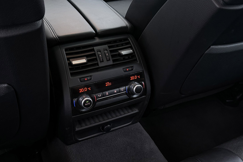BMW 535 5-serie 535xi High Executive | Head-up | Sportstoe — photo 22