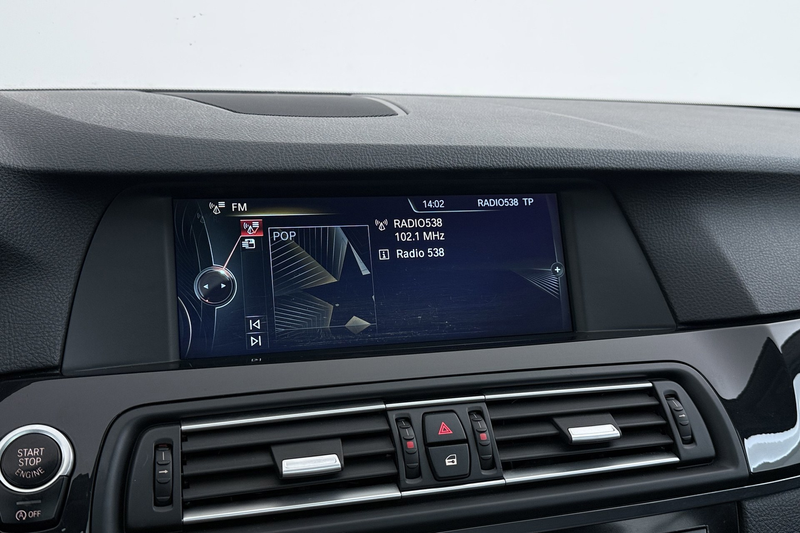 BMW 535 5-serie 535xi High Executive | Head-up | Sportstoe — photo 24