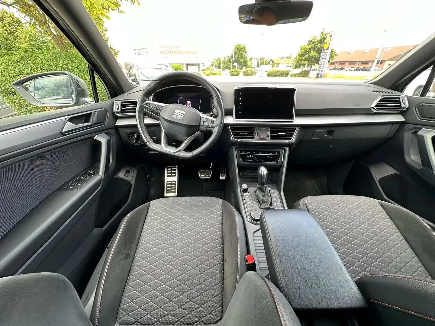 SEAT Tarraco 1.5TSI FR DSG *AHK*PDC+Kam.*el.HK*ACC*App Gri - 2