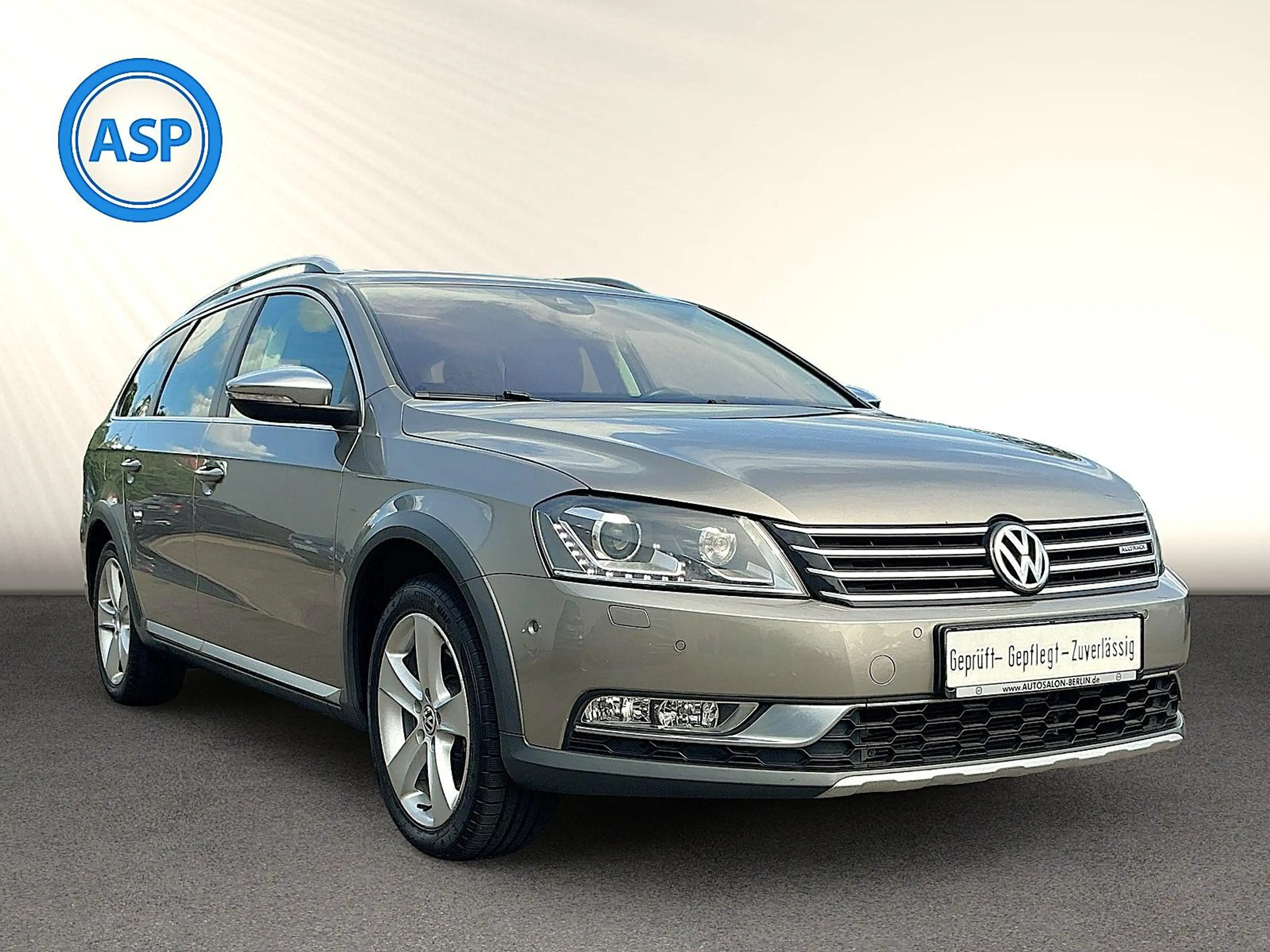 Volkswagen Passat Alltrack 2.0 TSI DSG XEN PAN NAV DYN RFK — photo 3