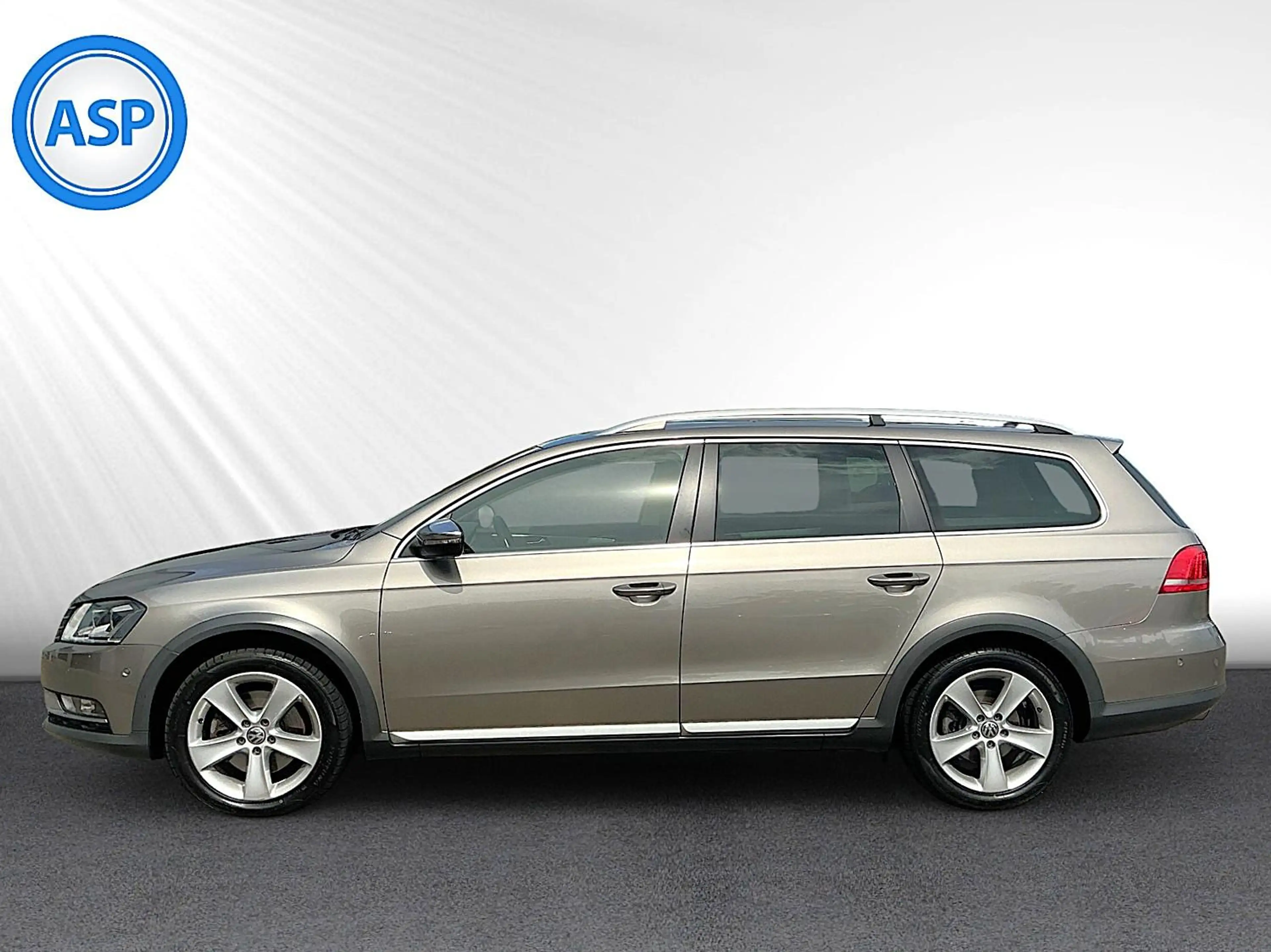 Volkswagen Passat Alltrack 2.0 TSI DSG XEN PAN NAV DYN RFK — photo 7
