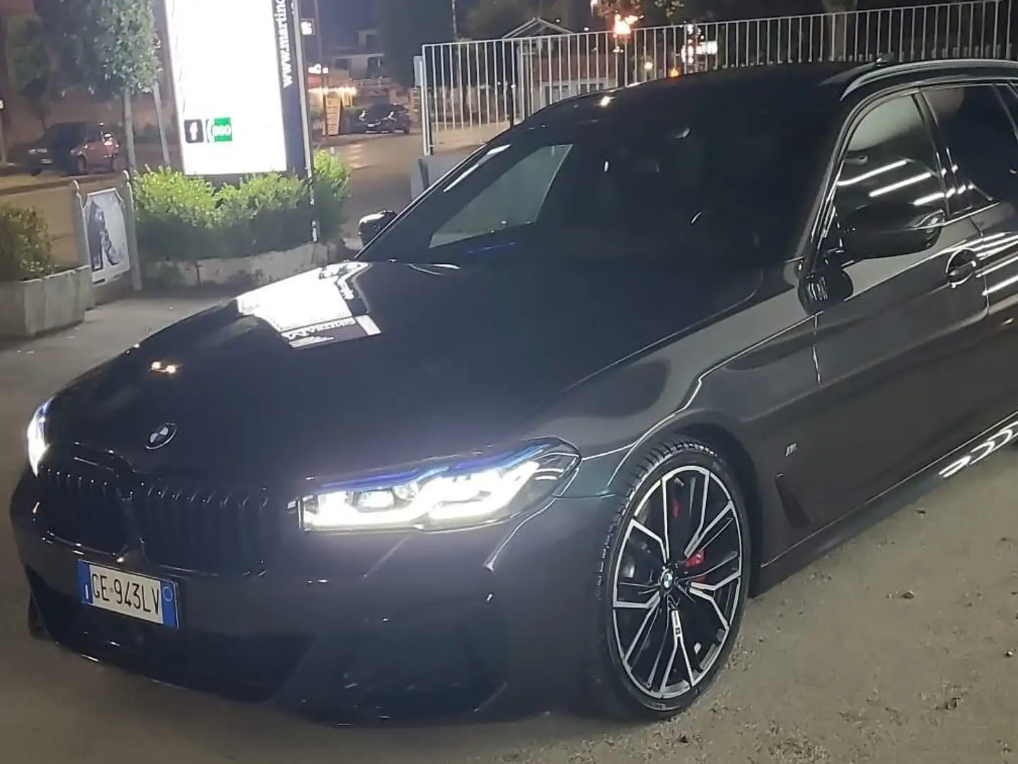 BMW 530 530d Touring mhev 48V xdrive Msport auto Gris - 1