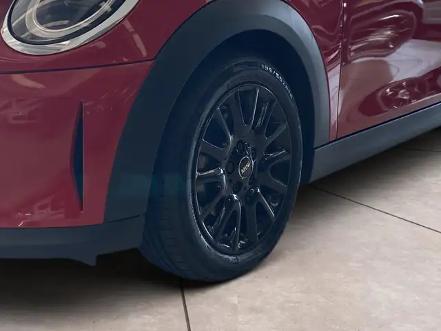 Mini Hatch view 15