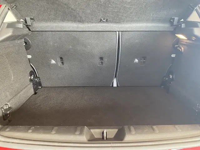 Mini Hatch view 9