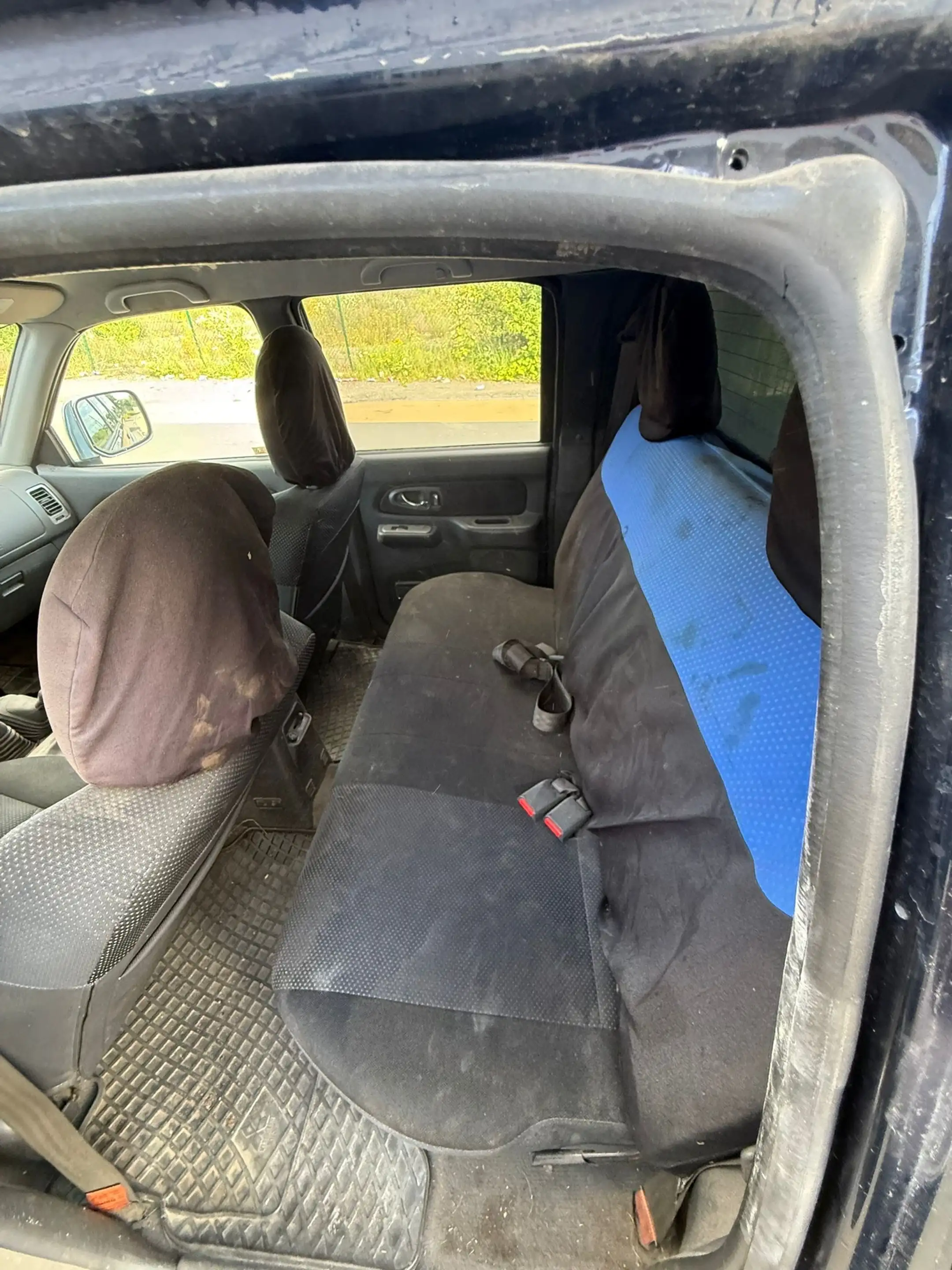 Mitsubishi L200 2.5 TD DOUBLE CAB INTENSE — photo 11