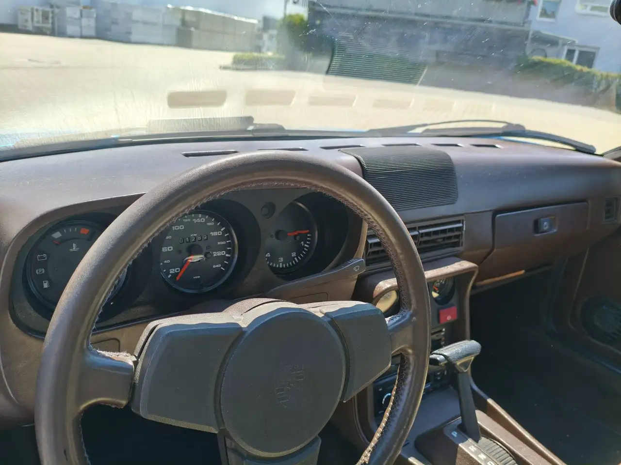 Porsche 924 H-Kennzeichen | Minerva Blau Metallic | Glasdach, foto 12