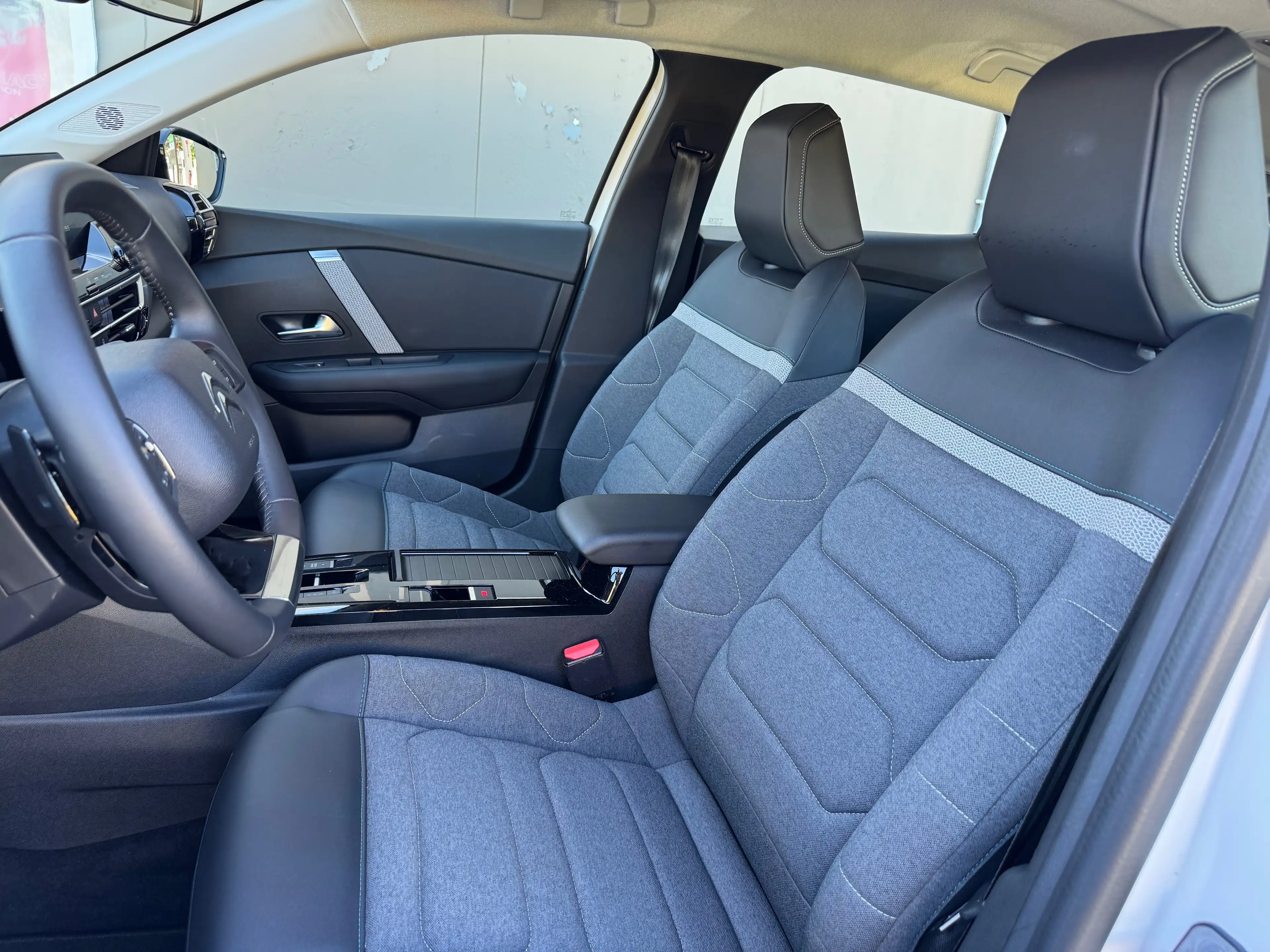 Citroen C4 Feel Pack — photo 12