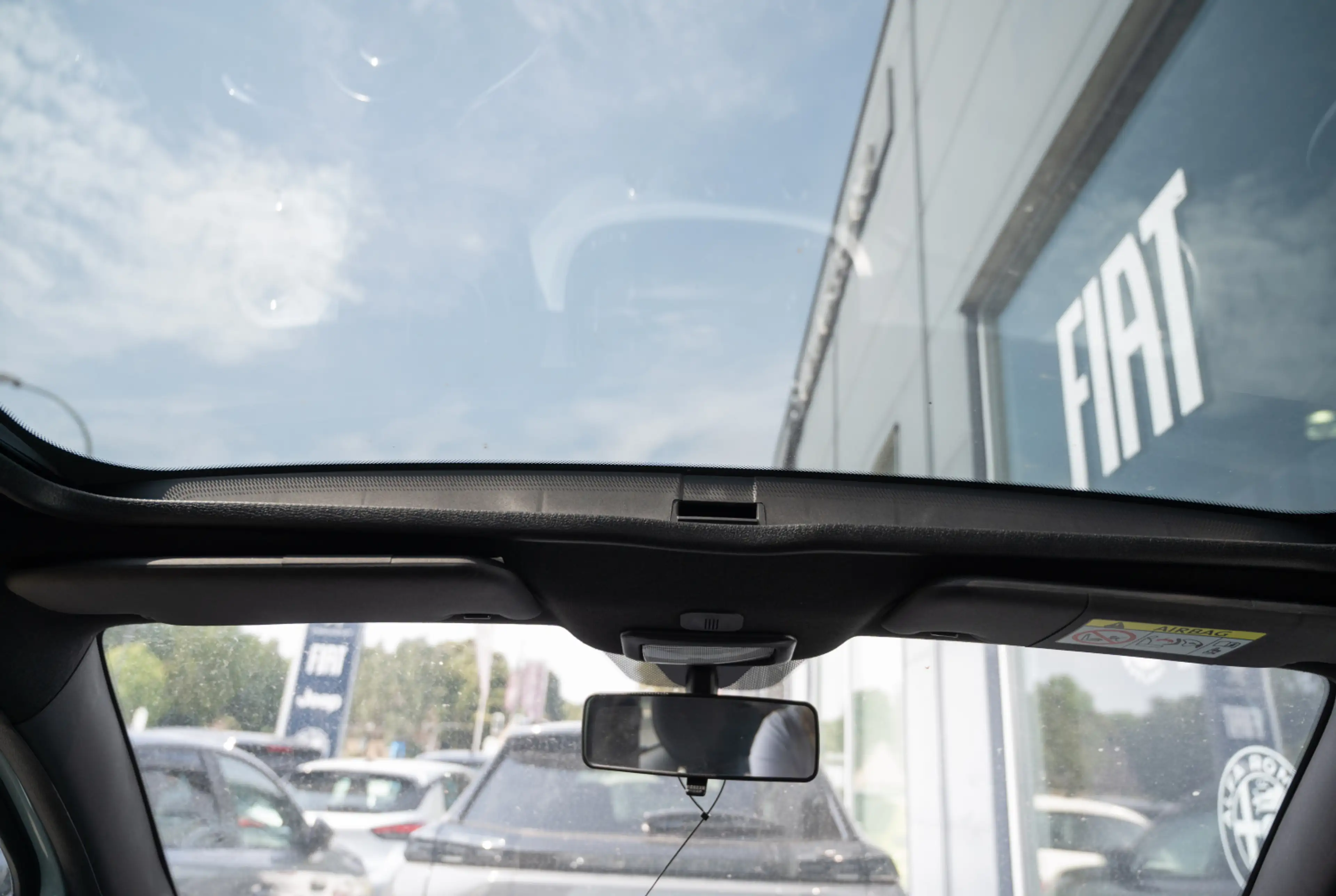 Fiat 500 Dolcevita 1.0 GSE N3 Hybrid 70 *KOMFORT-PAKET*PANORAMADACH* — photo 7