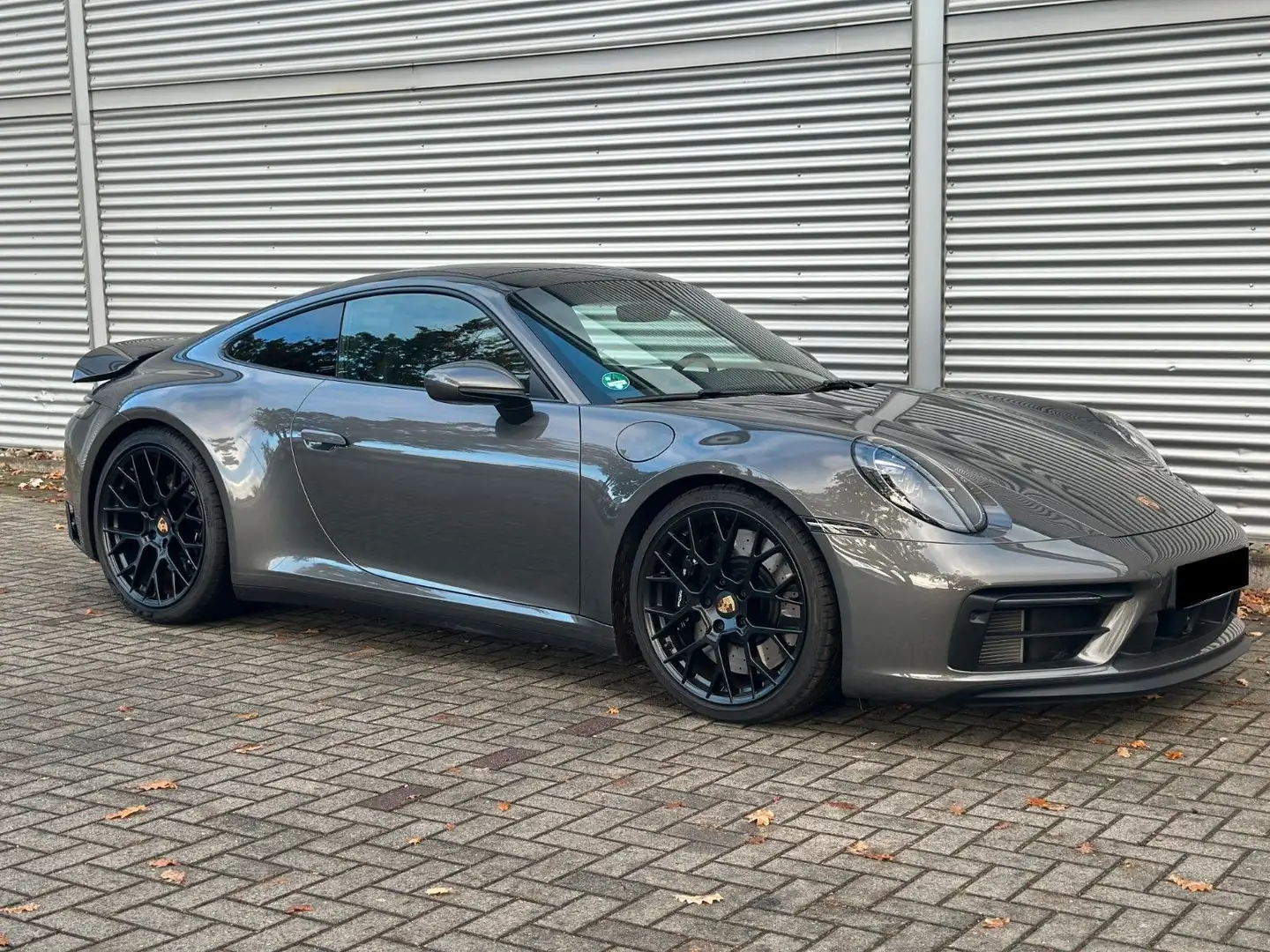 Porsche 992 911 Carrera GTS - 1