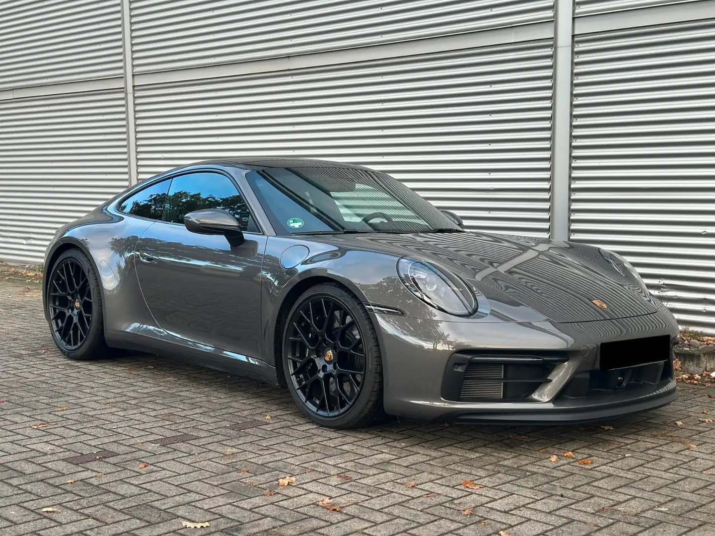 Porsche 992 911 Carrera GTS - 2