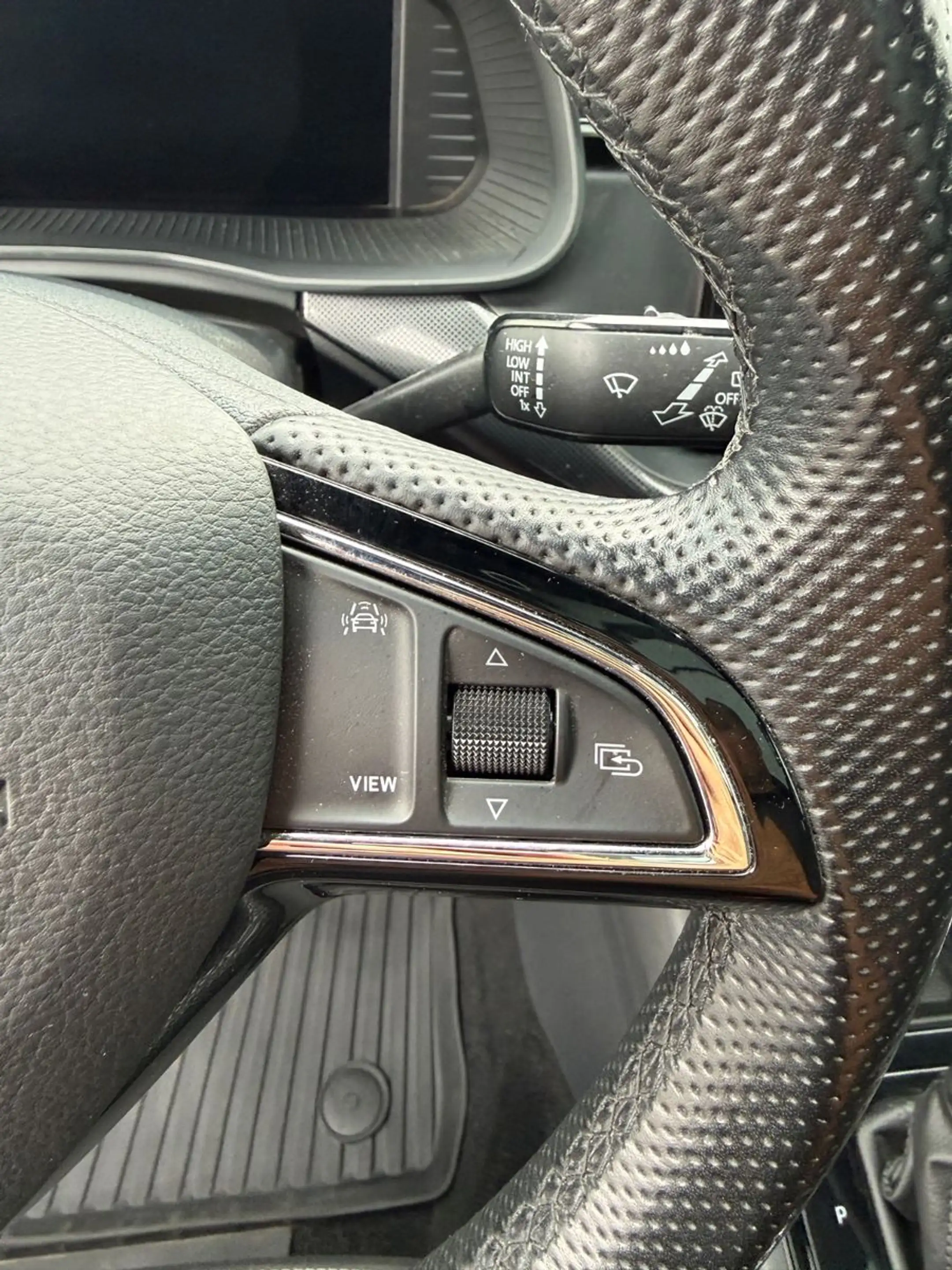 Skoda Scala Style,LED,Garantie,CarPlay,Pano,Virtual, — photo 11