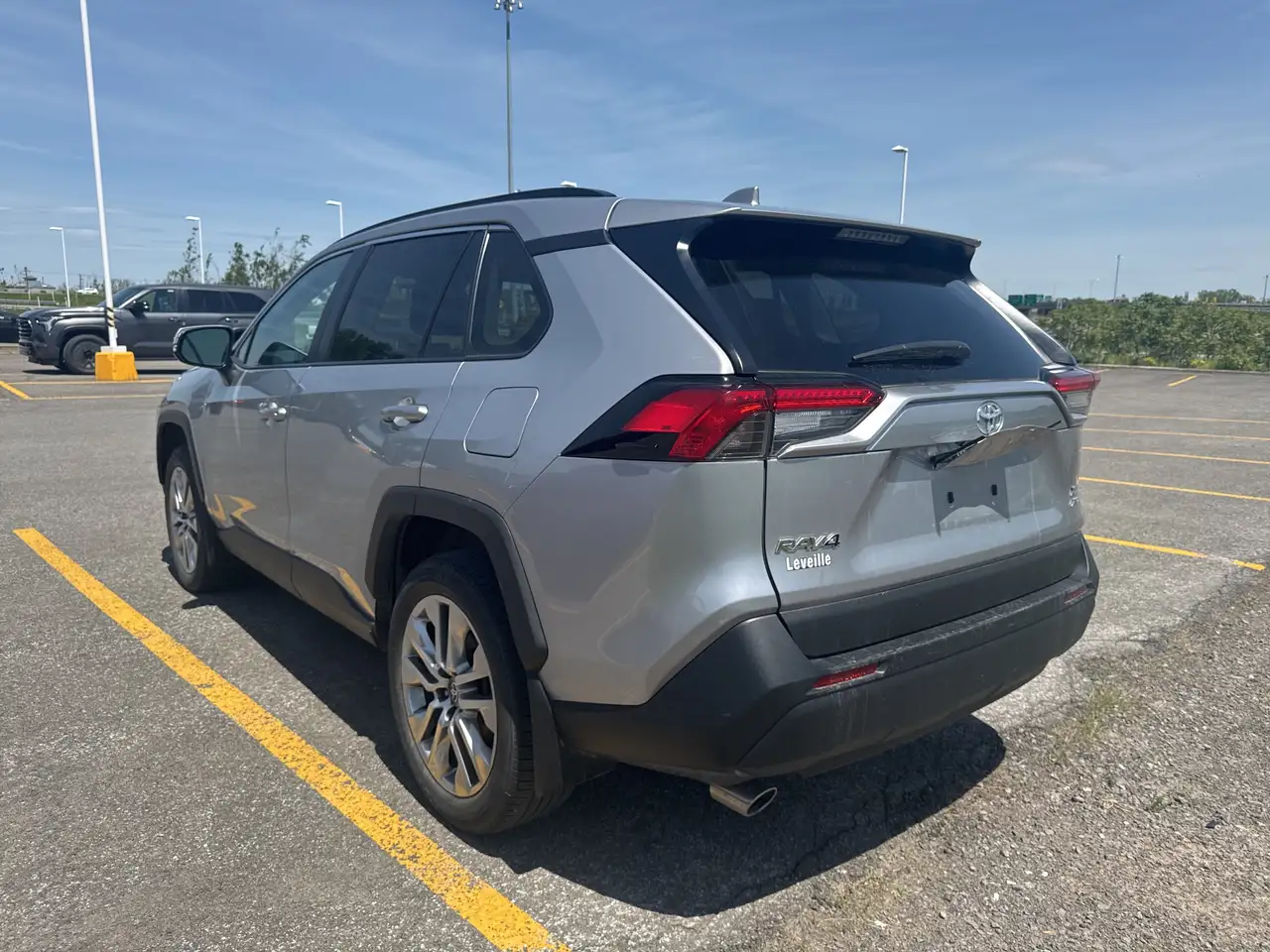 Toyota RAV 4 снимка Toyota RAV 4