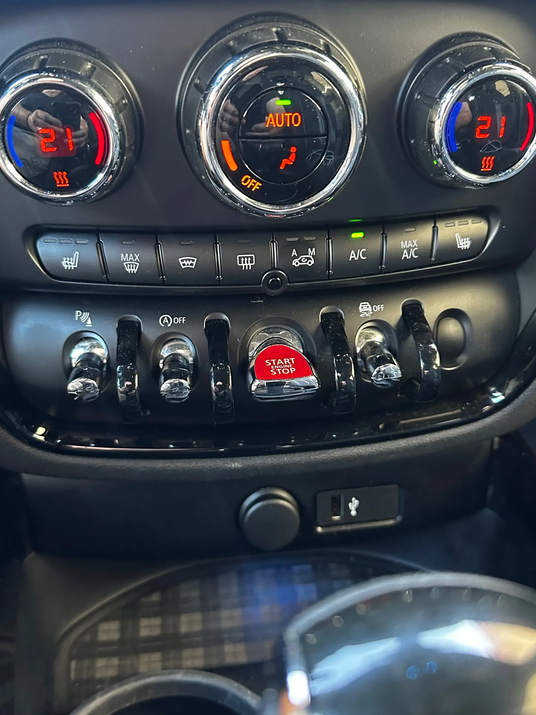 MINI John Cooper Works Clubman Cooper SD All4 — photo 7
