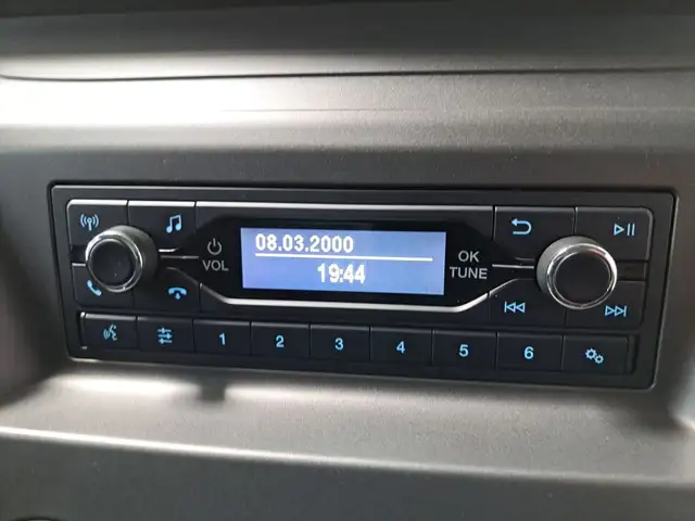 Ford Transit Custom view 15