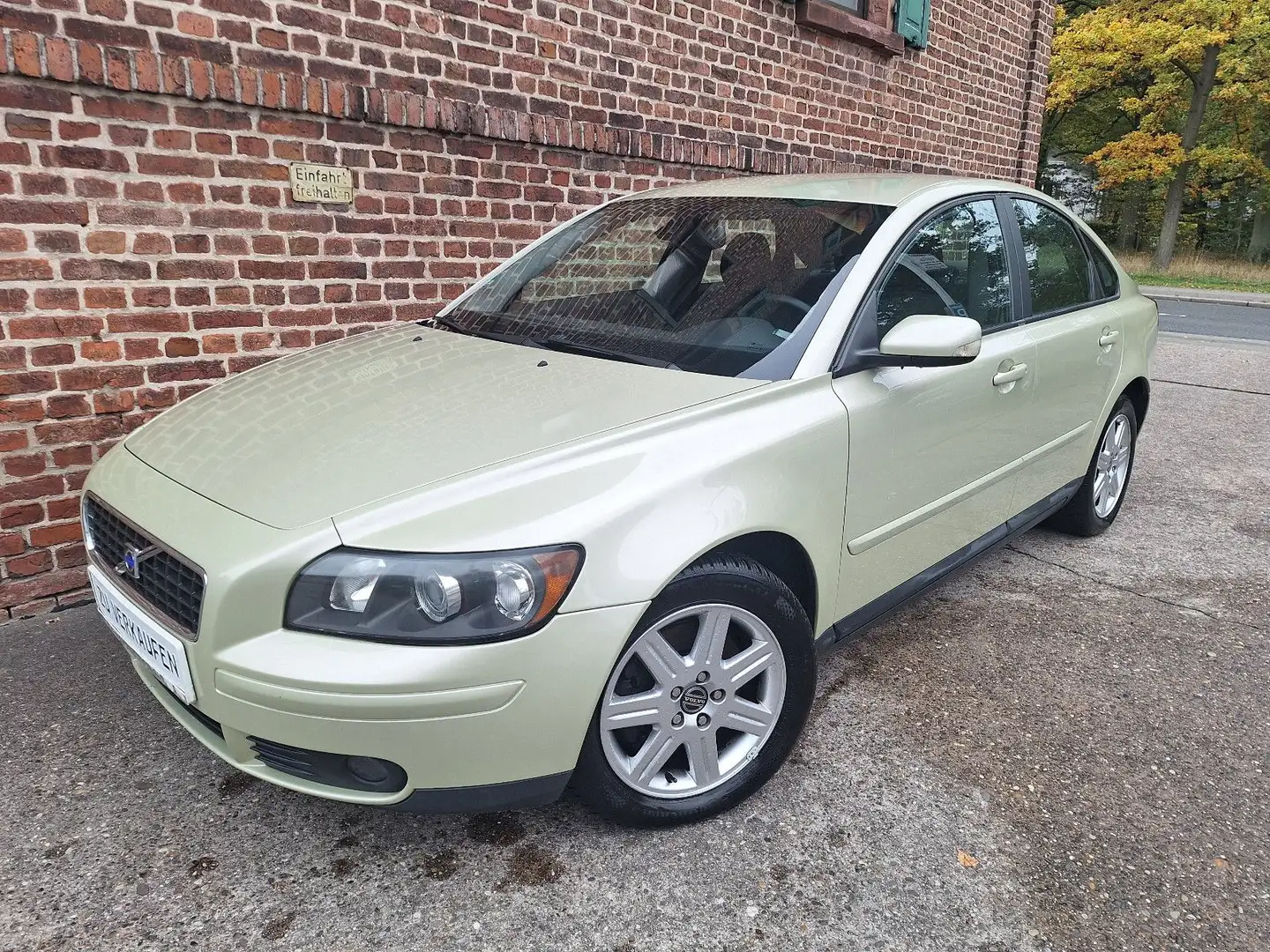 Volvo S40 Lim. 2.4 Momentum 5 Zylinder!!! Grün - 1