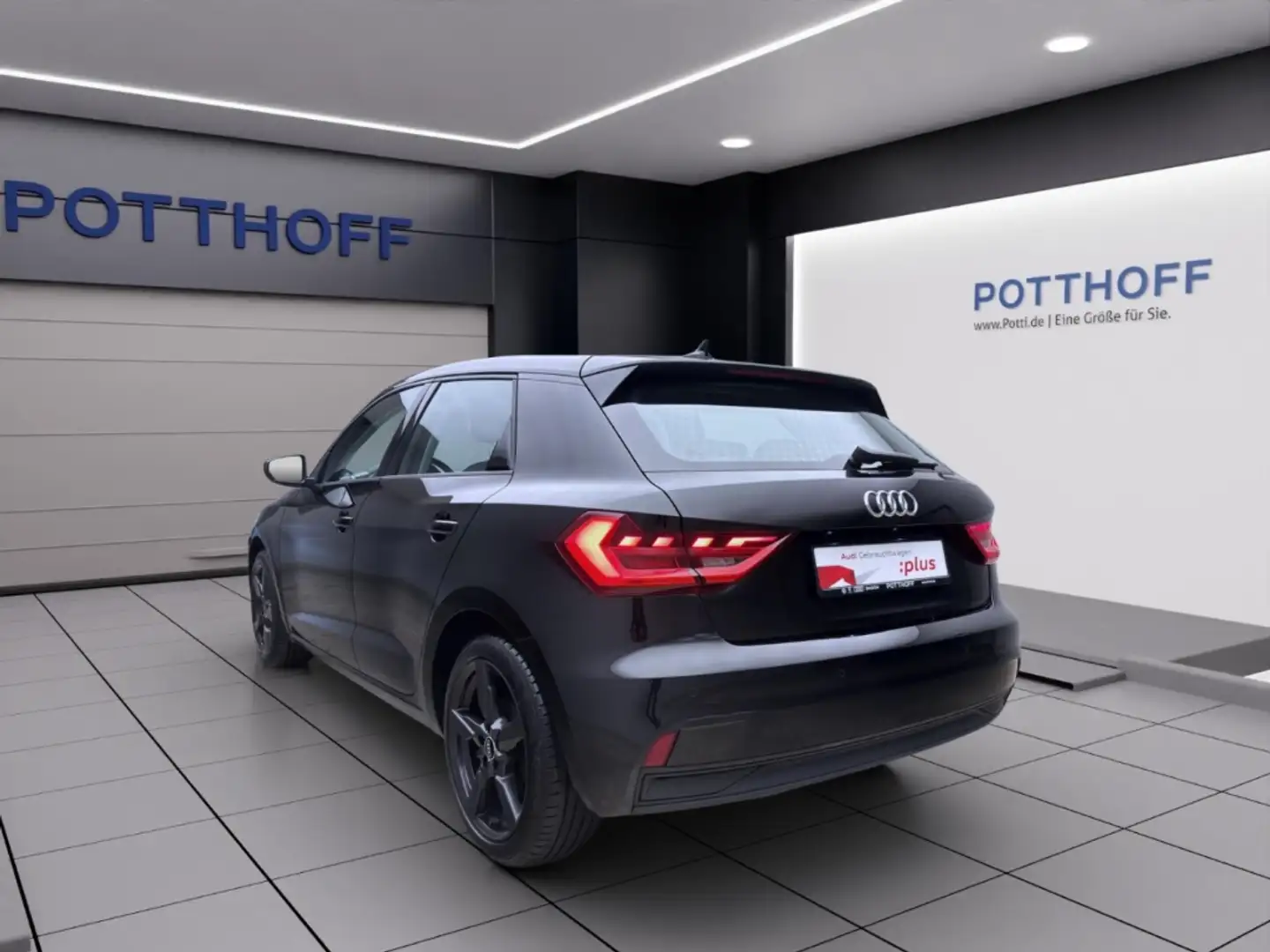 Audi A1 Sportback 25 TFSI PDC LED SITZHZG VIRTUAL LM17 Schwarz - 2