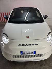 500e Cabrio 42 kWh Turismo Light